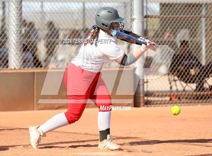 Thumbnail 3 in Prescott vs Ironwood (Sunrise Mountain Invitational) photogallery.