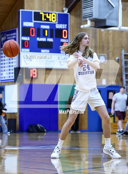 Thumbnail 1 in Cascade Christian @ Bellevue Christian (WIAA 1A District Round 2) photogallery.
