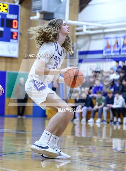 Thumbnail 1 in Cascade Christian @ Bellevue Christian (WIAA 1A District Round 2) photogallery.
