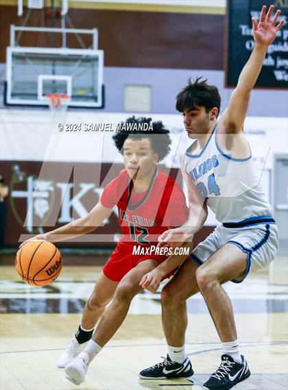 Thumbnail 3 in Oak Hills vs Pilibos (St. Francis Holiday Hoopfest Tournament) photogallery.