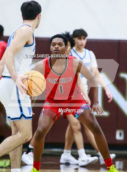 Thumbnail 1 in Oak Hills vs Pilibos (St. Francis Holiday Hoopfest Tournament) photogallery.