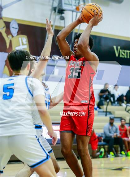 Thumbnail 3 in Oak Hills vs Pilibos (St. Francis Holiday Hoopfest Tournament) photogallery.