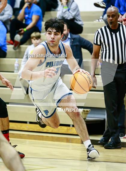 Thumbnail 3 in Oak Hills vs Pilibos (St. Francis Holiday Hoopfest Tournament) photogallery.
