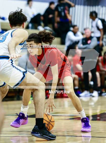 Thumbnail 3 in Oak Hills vs Pilibos (St. Francis Holiday Hoopfest Tournament) photogallery.