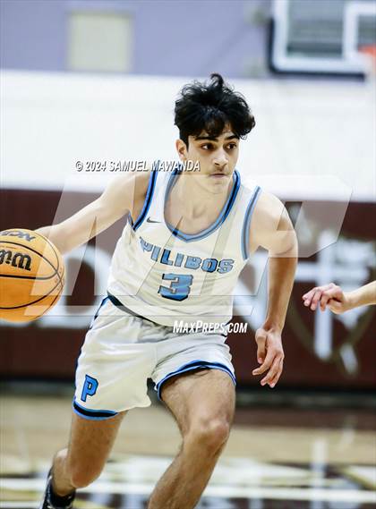Thumbnail 2 in Oak Hills vs Pilibos (St. Francis Holiday Hoopfest Tournament) photogallery.