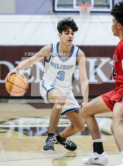 Thumbnail 2 in Oak Hills vs Pilibos (St. Francis Holiday Hoopfest Tournament) photogallery.