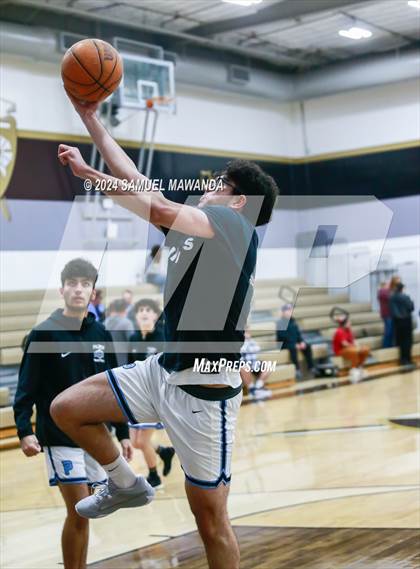Thumbnail 3 in Oak Hills vs Pilibos (St. Francis Holiday Hoopfest Tournament) photogallery.