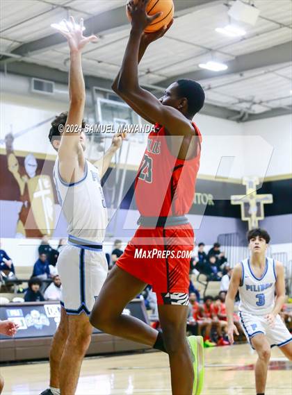 Thumbnail 3 in Oak Hills vs Pilibos (St. Francis Holiday Hoopfest Tournament) photogallery.
