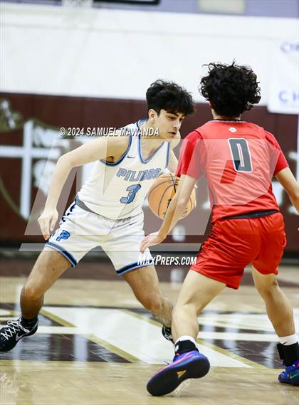 Thumbnail 3 in Oak Hills vs Pilibos (St. Francis Holiday Hoopfest Tournament) photogallery.