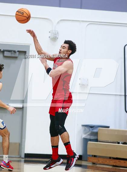 Thumbnail 1 in Oak Hills vs Pilibos (St. Francis Holiday Hoopfest Tournament) photogallery.