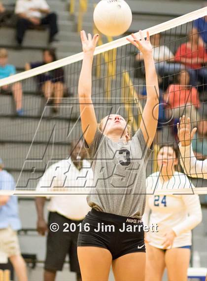 Thumbnail 2 in Senatobia @ Hernando photogallery.