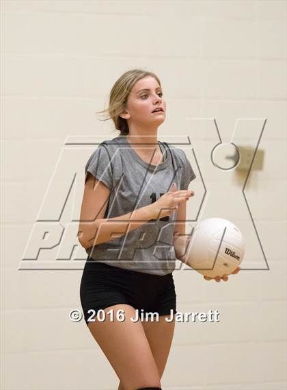 Thumbnail 3 in Senatobia @ Hernando photogallery.