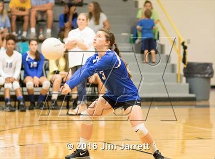 Thumbnail 1 in Senatobia @ Hernando photogallery.