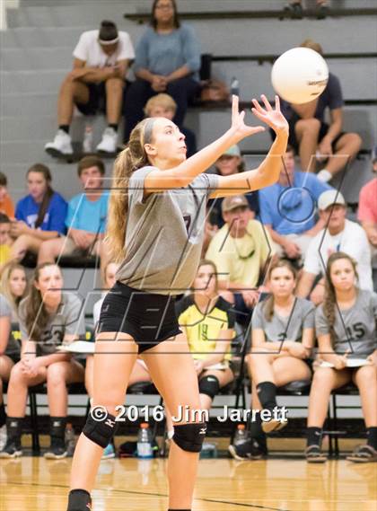 Thumbnail 2 in Senatobia @ Hernando photogallery.
