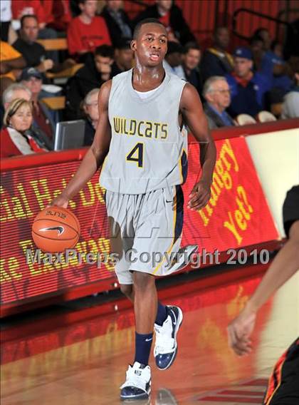 Thumbnail 2 in Fairfax vs. Wheeler (Nike Extravaganza) photogallery.
