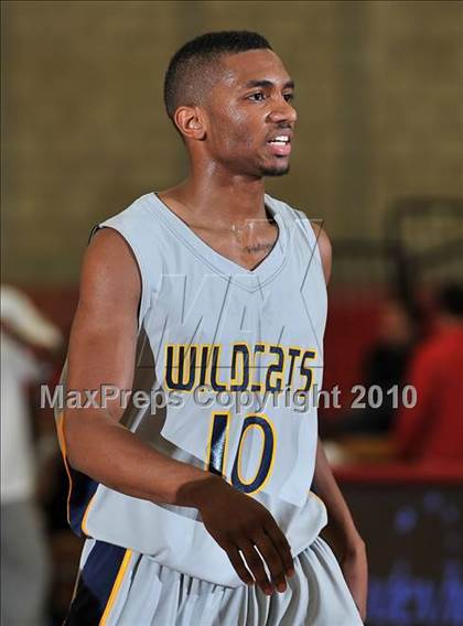 Thumbnail 3 in Fairfax vs. Wheeler (Nike Extravaganza) photogallery.