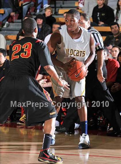 Thumbnail 3 in Fairfax vs. Wheeler (Nike Extravaganza) photogallery.