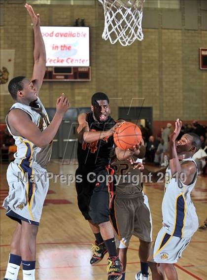 Thumbnail 2 in Fairfax vs. Wheeler (Nike Extravaganza) photogallery.