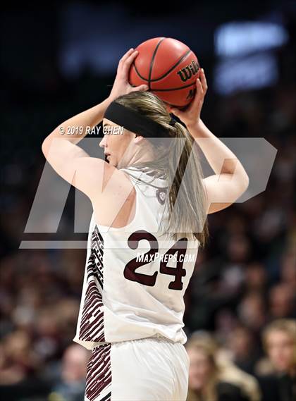 Thumbnail 3 in Swink vs. Sanford (CHSAA Final 4) photogallery.