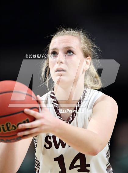 Thumbnail 2 in Swink vs. Sanford (CHSAA Final 4) photogallery.