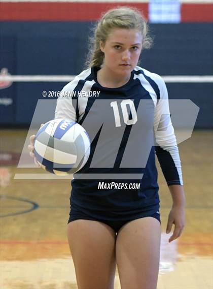 Thumbnail 2 in Ralston Valley vs. Silverado (Durango Fall Classic) photogallery.