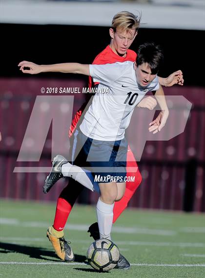 Thumbnail 1 in Village Christian vs Viewpoint photogallery.