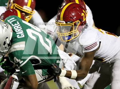 Thumbnail 3 in De La Salle vs. Liberty (CIF NCS Open Division Final) photogallery.
