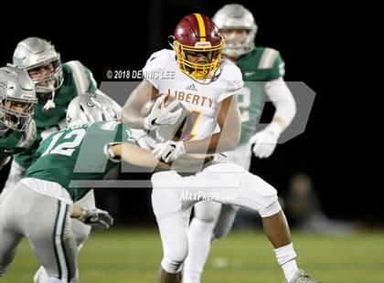Thumbnail 2 in De La Salle vs. Liberty (CIF NCS Open Division Final) photogallery.