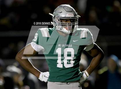 Thumbnail 3 in De La Salle vs. Liberty (CIF NCS Open Division Final) photogallery.