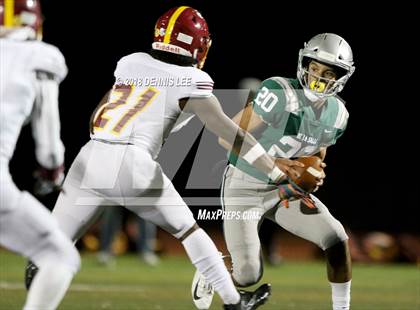 Thumbnail 2 in De La Salle vs. Liberty (CIF NCS Open Division Final) photogallery.