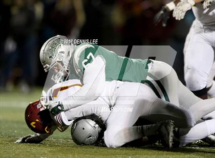 Thumbnail 1 in De La Salle vs. Liberty (CIF NCS Open Division Final) photogallery.