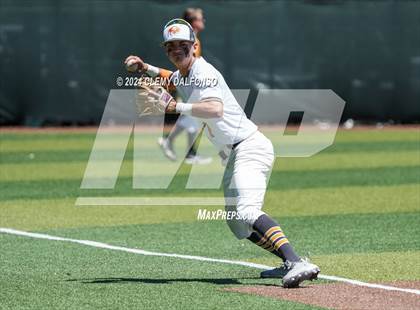 Thumbnail 3 in Akron vs Flatirons Academy (CHSAA 1A Semi Finals) photogallery.
