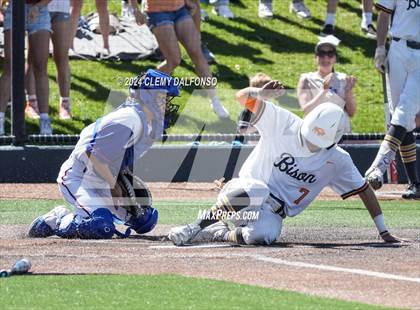 Thumbnail 3 in Akron vs Flatirons Academy (CHSAA 1A Semi Finals) photogallery.