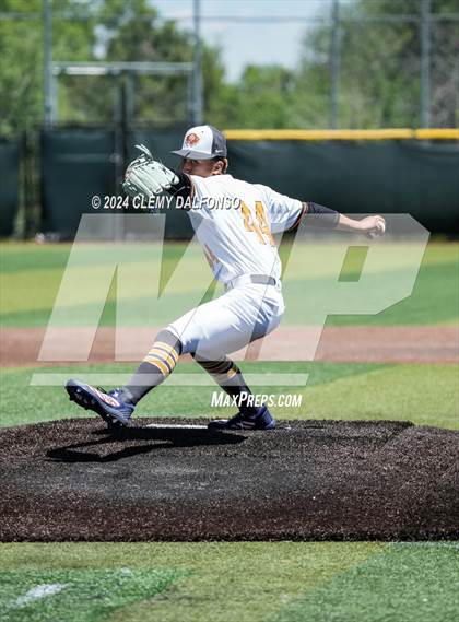 Thumbnail 2 in Akron vs Flatirons Academy (CHSAA 1A Semi Finals) photogallery.