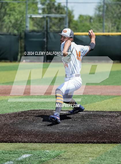 Thumbnail 2 in Akron vs Flatirons Academy (CHSAA 1A Semi Finals) photogallery.