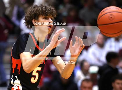 Thumbnail 2 in Keene vs Portsmouth (NHIAA Division I Semi-Final Round) photogallery.