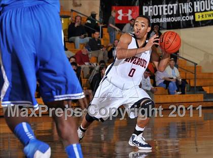 Thumbnail 3 in Riverside vs. Orlando Christian Prep (City of Palms Classic) photogallery.