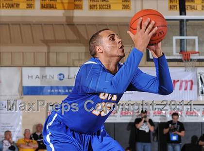 Thumbnail 2 in Riverside vs. Orlando Christian Prep (City of Palms Classic) photogallery.