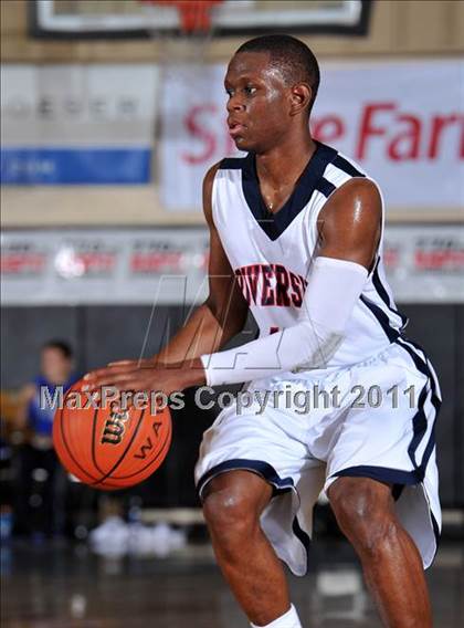 Thumbnail 1 in Riverside vs. Orlando Christian Prep (City of Palms Classic) photogallery.