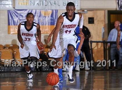 Thumbnail 1 in Riverside vs. Orlando Christian Prep (City of Palms Classic) photogallery.