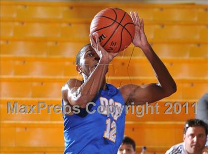 Thumbnail 1 in Riverside vs. Orlando Christian Prep (City of Palms Classic) photogallery.