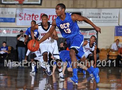 Thumbnail 2 in Riverside vs. Orlando Christian Prep (City of Palms Classic) photogallery.