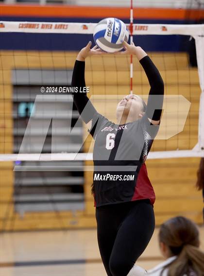Thumbnail 1 in Roseville vs. Laguna Creek photogallery.