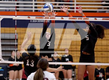 Thumbnail 2 in Roseville vs. Laguna Creek photogallery.