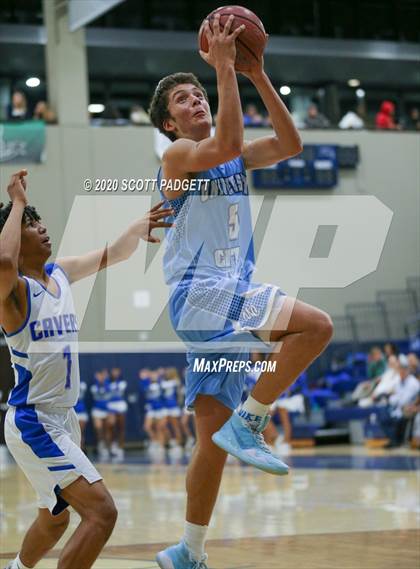 Thumbnail 3 in University City vs. San Diego (CIF SDS D2 Championship) photogallery.