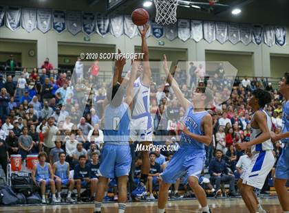 Thumbnail 3 in University City vs. San Diego (CIF SDS D2 Championship) photogallery.