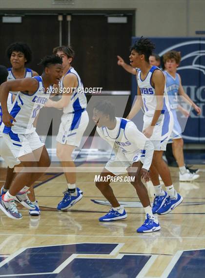 Thumbnail 2 in University City vs. San Diego (CIF SDS D2 Championship) photogallery.