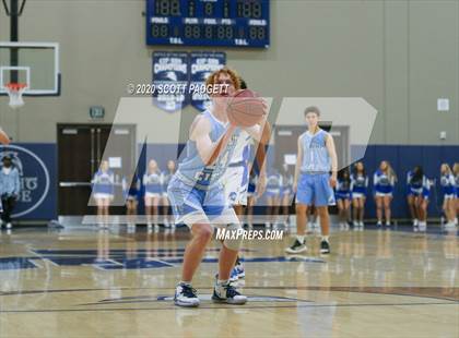 Thumbnail 3 in University City vs. San Diego (CIF SDS D2 Championship) photogallery.
