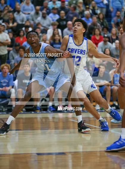 Thumbnail 2 in University City vs. San Diego (CIF SDS D2 Championship) photogallery.