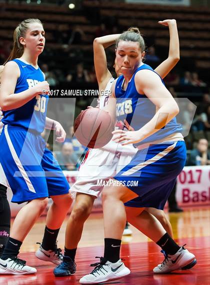 Thumbnail 1 in San Joaquin Memorial vs. Bakersfield Christian (CIF CS D5 Final) photogallery.
